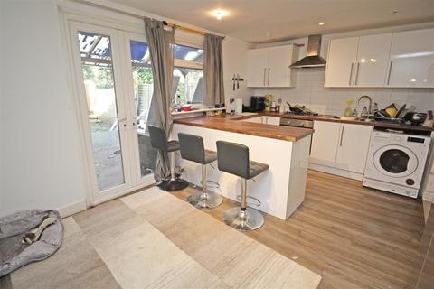 23 Sandy Close, Great Linford, Milton Keynes, MK14 5EE