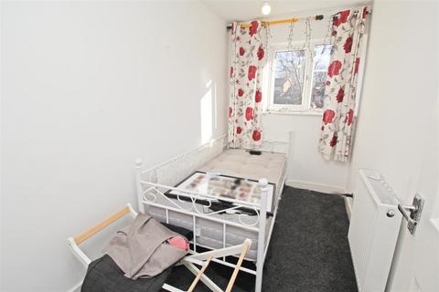 23 Sandy Close, Great Linford, Milton Keynes, MK14 5EE
