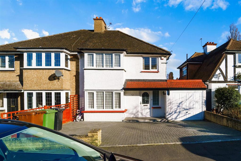 Albert Road, Epsom 3 bed semidetached house for sale £675,000