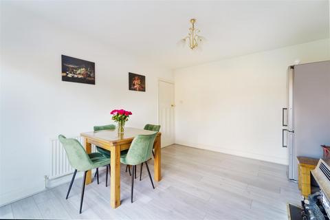 131 Albert Road, Epsom, KT17 4EN