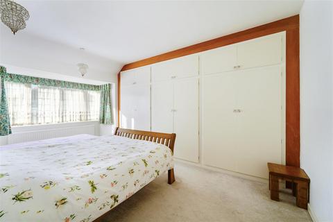 131 Albert Road, Epsom, KT17 4EN