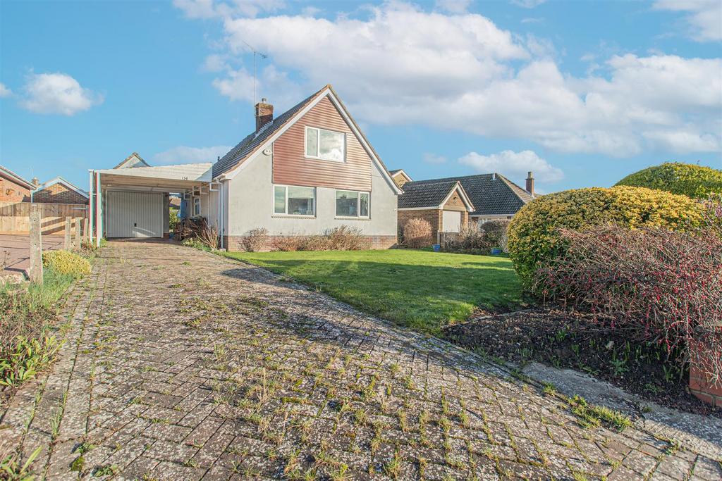 Silver Street Lane, Trowbridge 3 bed detached house for sale £295,000