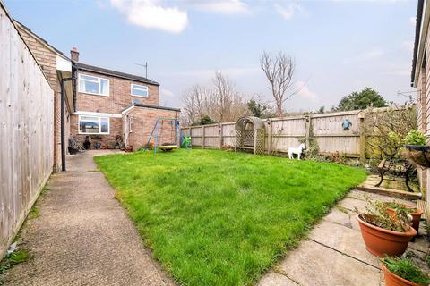 20 Bratton Avenue, Devizes, SN10 5BA