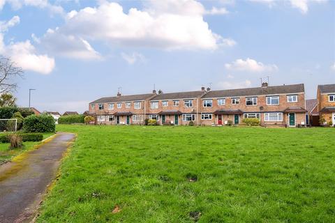 20 Bratton Avenue, Devizes, SN10 5BA