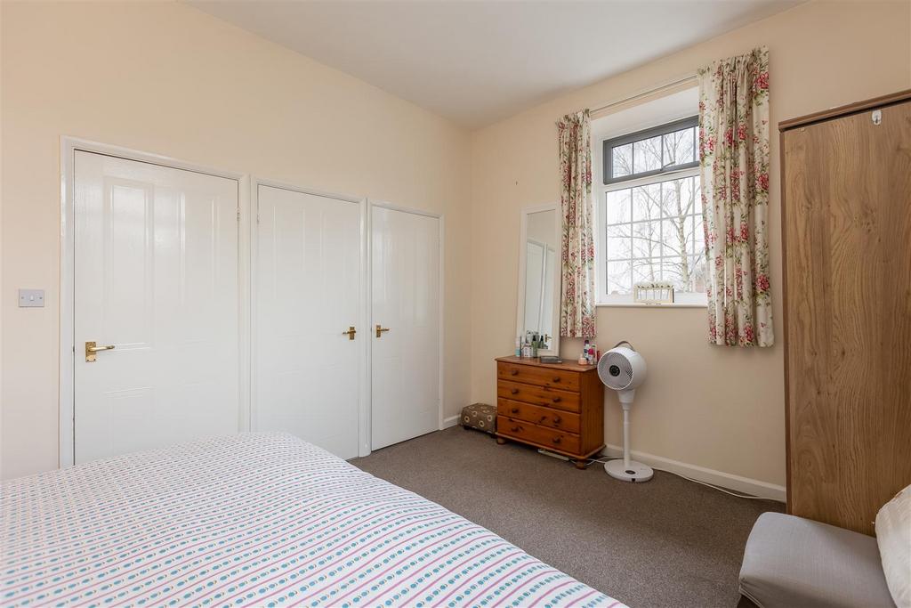 Kirkdale Court 4 Bedroom 1-4.jpg