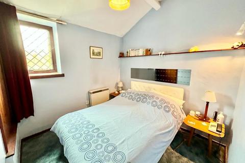 2 bedroom house for sale - White Street, Penmachno