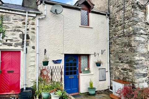 White Street, Penmachno