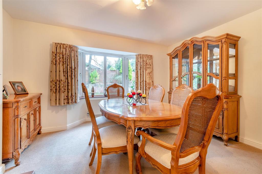8581163-interior33.jpg