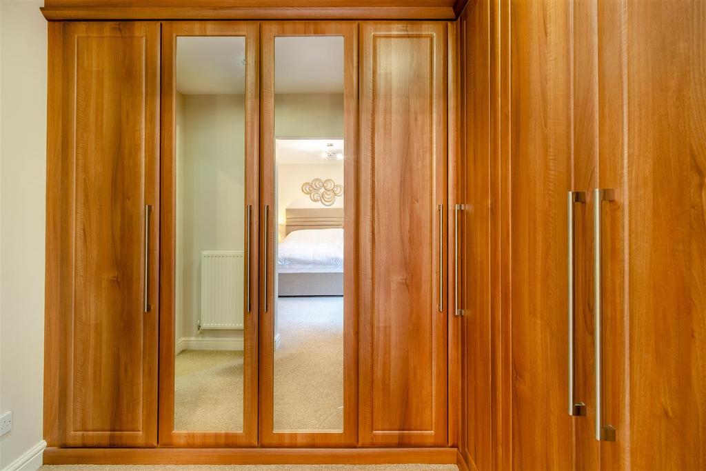 8581163-interior19.jpg