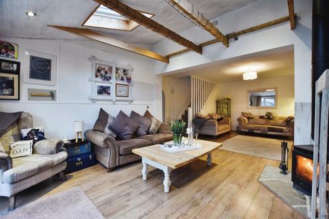 3 bedroom semi-detached house for sale - Arran Road, Stamford