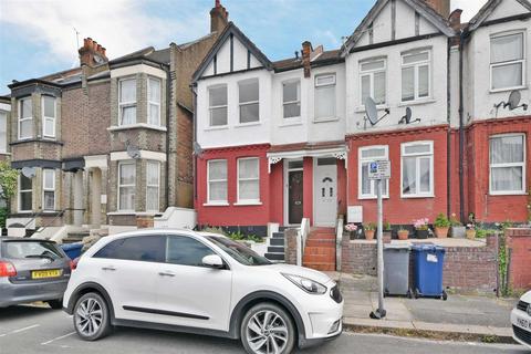 2 bedroom flat to rent, Russell Road, West Hendon, London