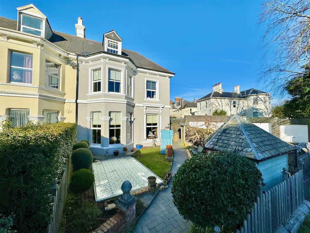 Thorn Park, Plymouth PL3 5 bed townhouse for sale £750,000