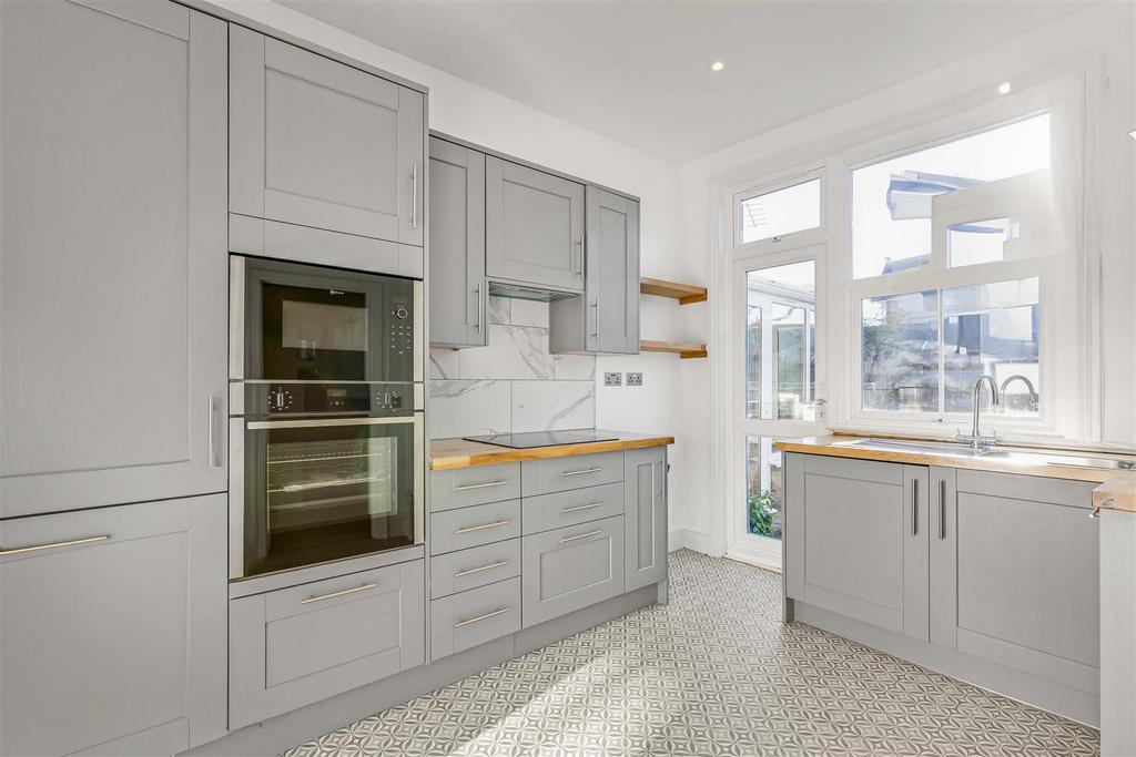 JA-3 Ormonde Road SW14 7 BE-15.JPG