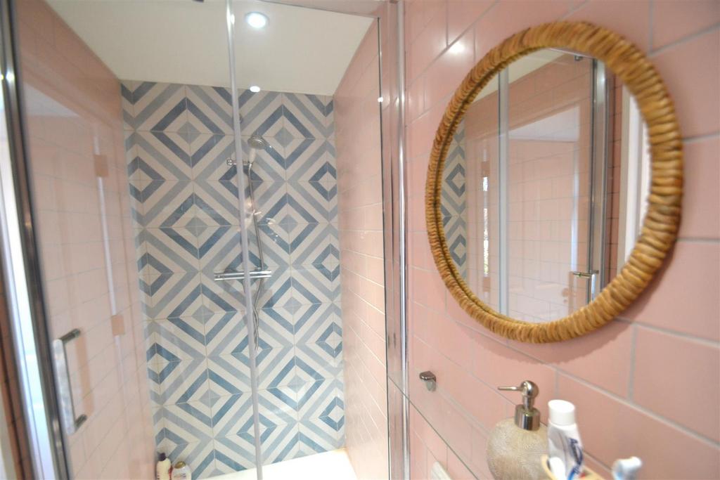 En suite