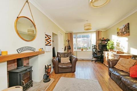 23 Ascot Way, Acomb, York, YO24 4QY
