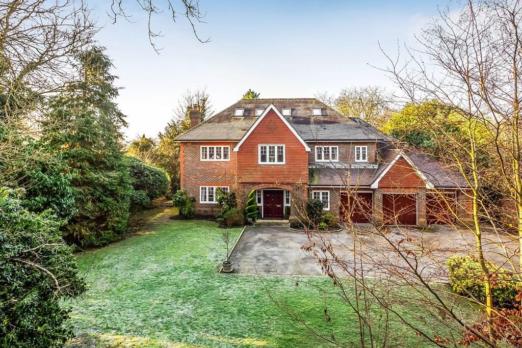 REIGATE ROAD, SOUTH LEATHERHEAD, KT22 7 bed detached house for sale £