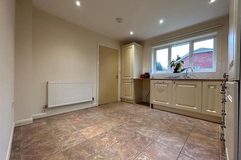 25 Bell End, Rowley Regis, B65 9LU