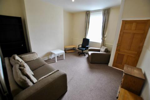 2 bedroom terraced house to rent, Park View, Langley Moor, Durham