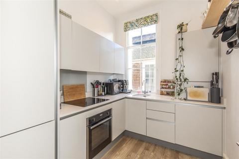 2 bedroom flat for sale, High Street, Lewes