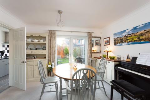 4 bedroom semi-detached house for sale, Southolme Drive, Rawcliffe, York