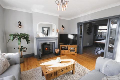 3 bedroom semi-detached house for sale, 60 The Green, Cheadle