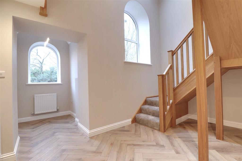 Crewe Road, Hatherton, Nantwich 3 bed semidetached house for sale £