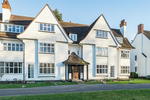 3 bedroom apartment for sale - Watts Road, Thames Ditton