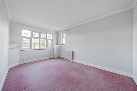 3 bedroom apartment for sale - Watts Road, Thames Ditton