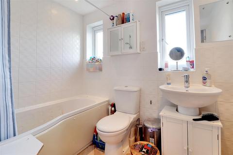 13 Bahram Road, Costessey, Norwich, NR8 5EY