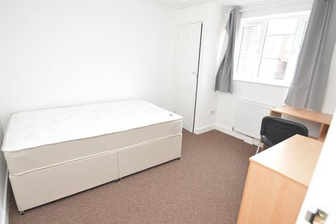 6 bedroom house to rent, Milner Road, Birmingham
