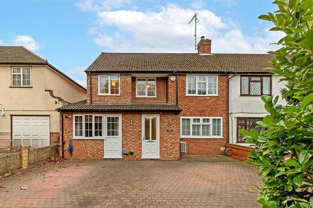 St. Albans Road West, Hatfield 4 bed semidetached house for sale £