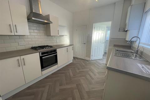 66 Albert Street, Llanelli, SA15 2SU