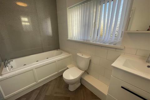 66 Albert Street, Llanelli, SA15 2SU