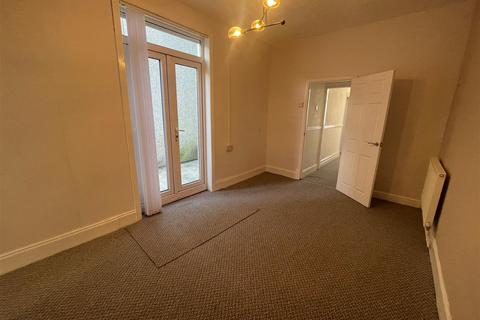 66 Albert Street, Llanelli, SA15 2SU