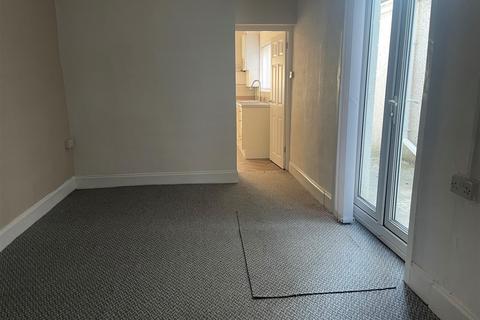 66 Albert Street, Llanelli, SA15 2SU