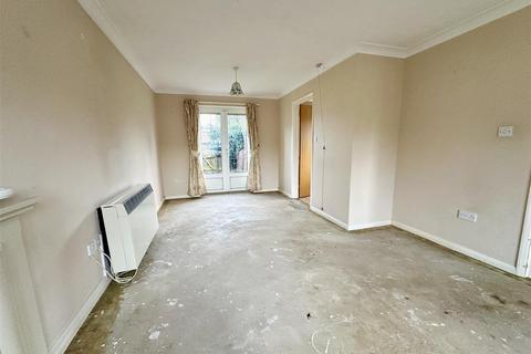 2 bedroom semi-detached house for sale - Dunkerley Court, Stalham NR12