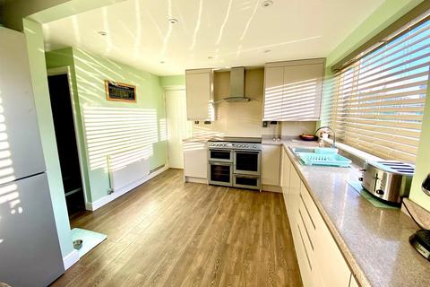 4 bedroom house for sale, Cranesbill Road, Pakefield, Lowestoft, Suffolk, NR33