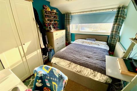 23 Cranesbill Road, Lowestoft, NR33 7EB
