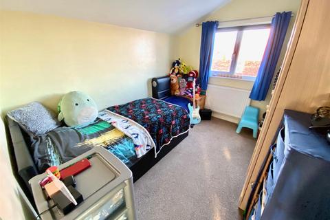 23 Cranesbill Road, Lowestoft, NR33 7EB