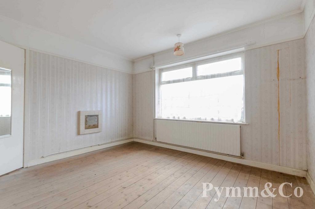 Greenborough Road, Norwich NR7 3 bed detached bungalow £250,000