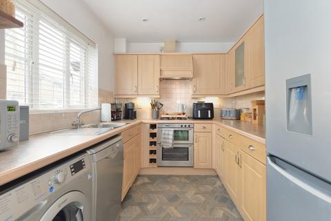 10 Updown Way, Chartham, Canterbury, CT4 7TP