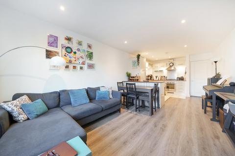 2 bedroom apartment for sale - Norfolk Road, Uxbridge, Middlesex