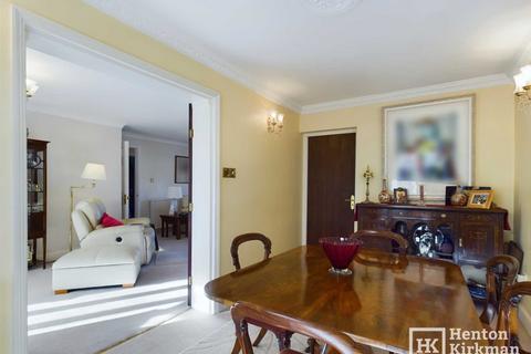 33 Carson Road, Billericay, CM11 1SA