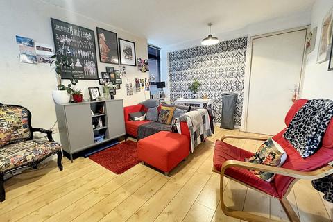 2 bedroom maisonette for sale, Neville Court, Washington, Tyne and Wear, NE37 3DY