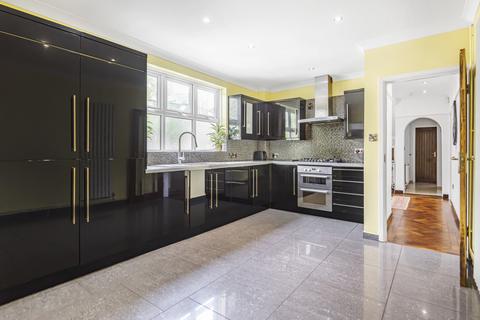 6 bedroom detached house for sale, Westbourne Crescent, Highfield, Southampton, Hampshire, SO17
