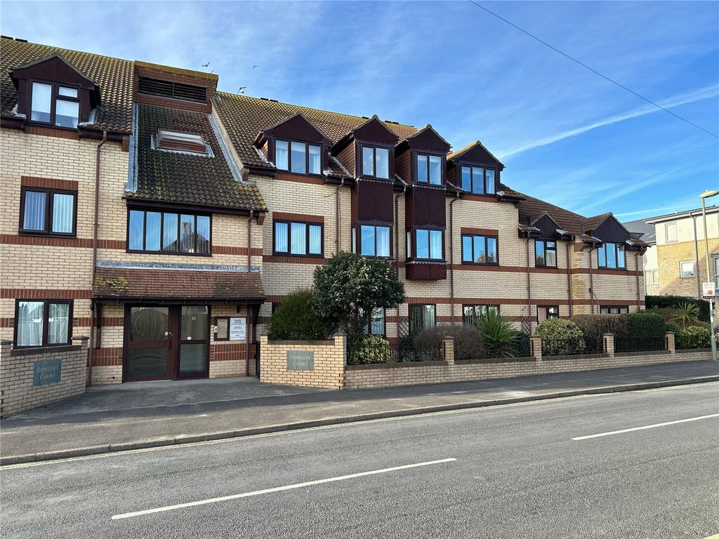 Berkeley Court, Elmore Road, LeeOnTheSolent, Hampshire, PO13 1 bed