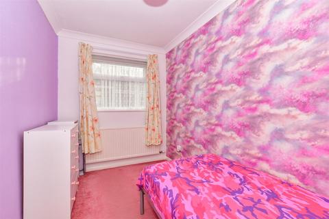 23 Beechwood Close, St Marys Bay, Romney Marsh, TN29 0XF