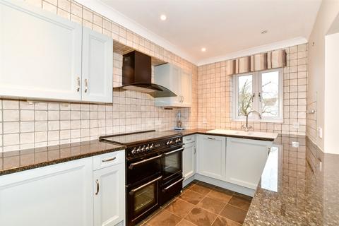 2 bedroom townhouse for sale, Station Road, Pulborough, West Sussex