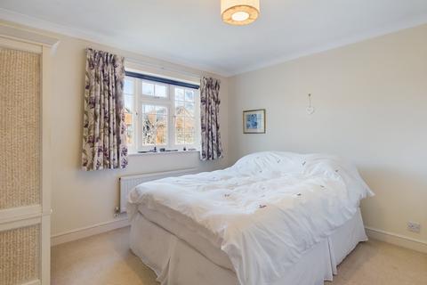 3 bedroom detached house for sale, Cranesfield, Sherborne St John, RG24