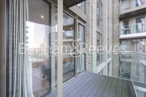 2 bedroom apartment to rent, Emery Way, Wapping E1W